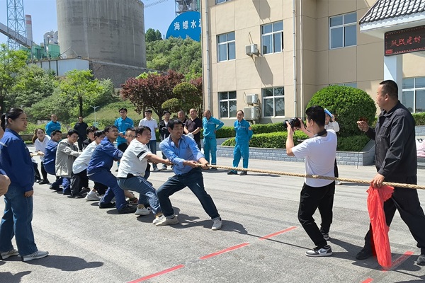 “庆五一、促团结、展风采”——铜川918博天堂环保联合凤凰建材开展五一文体活动